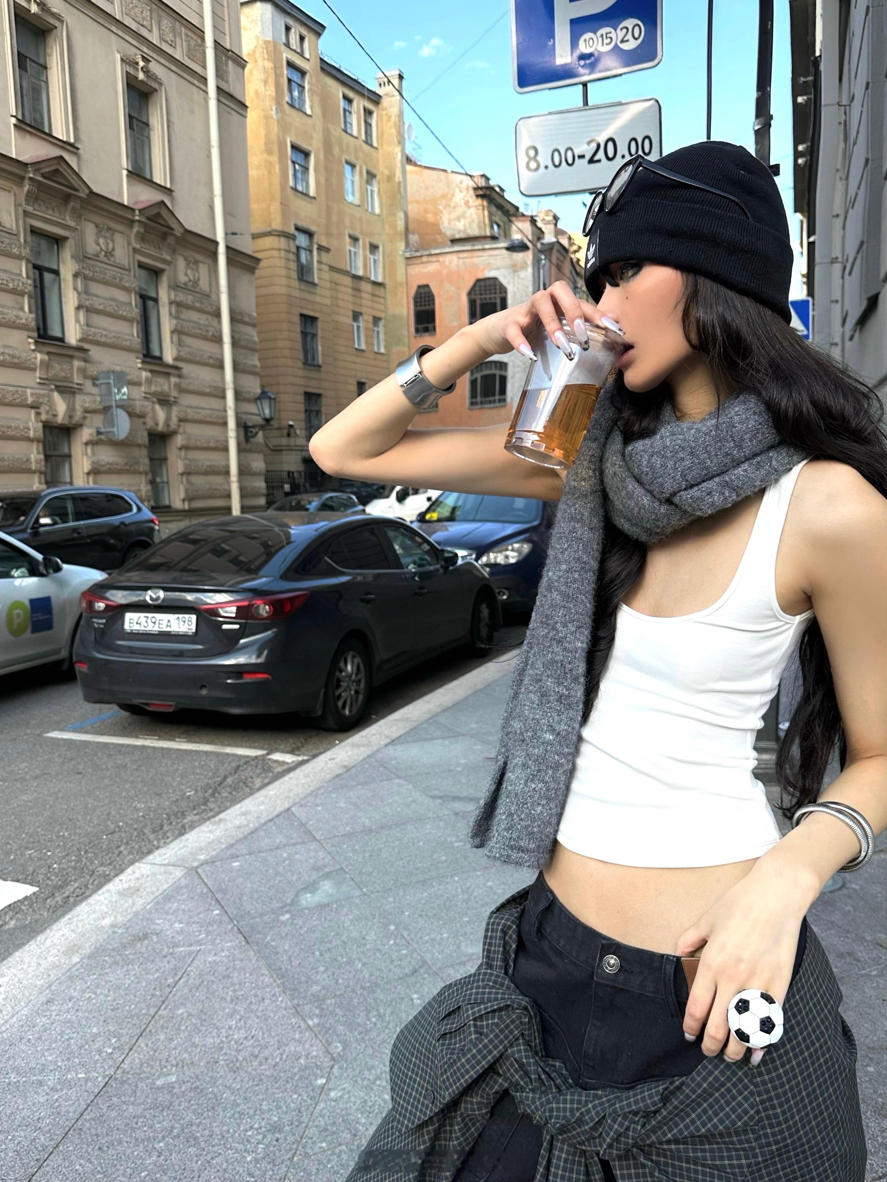 美术书里的《圣母与圣婴》       也是文化苦旅上了 ​​​