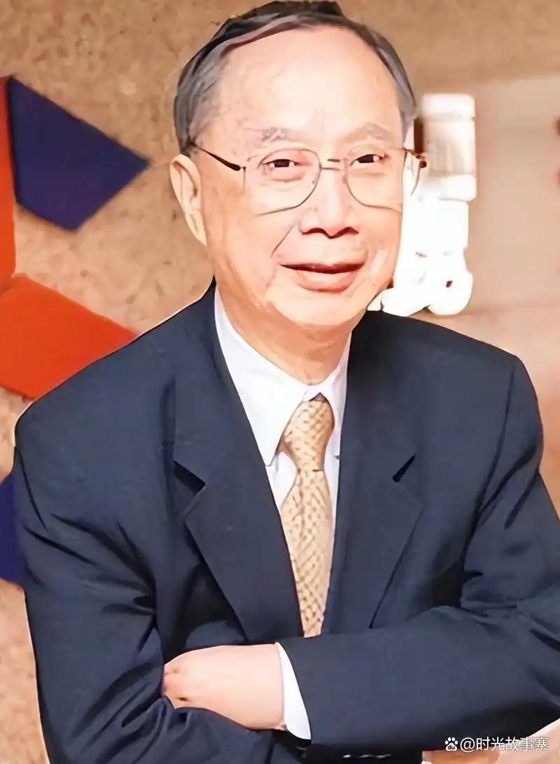 非常现实的一段话："只要你带娃去过三亚、迪士尼、环球影城，你就明白，穷人所谓的富