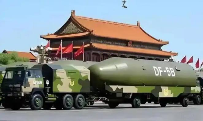 伊朗越猛，越显中国底气！伊朗手里的“家伙事”，只是中国实力的冰山一角，所谓的美国