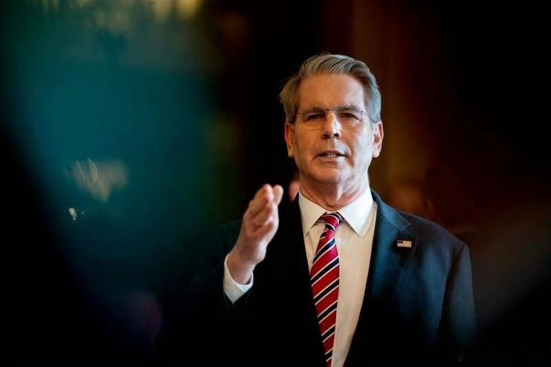 贝森特声称，中国长期对美国拥有约1万亿美元贸易顺差，这必须解决，否则对美国不公平