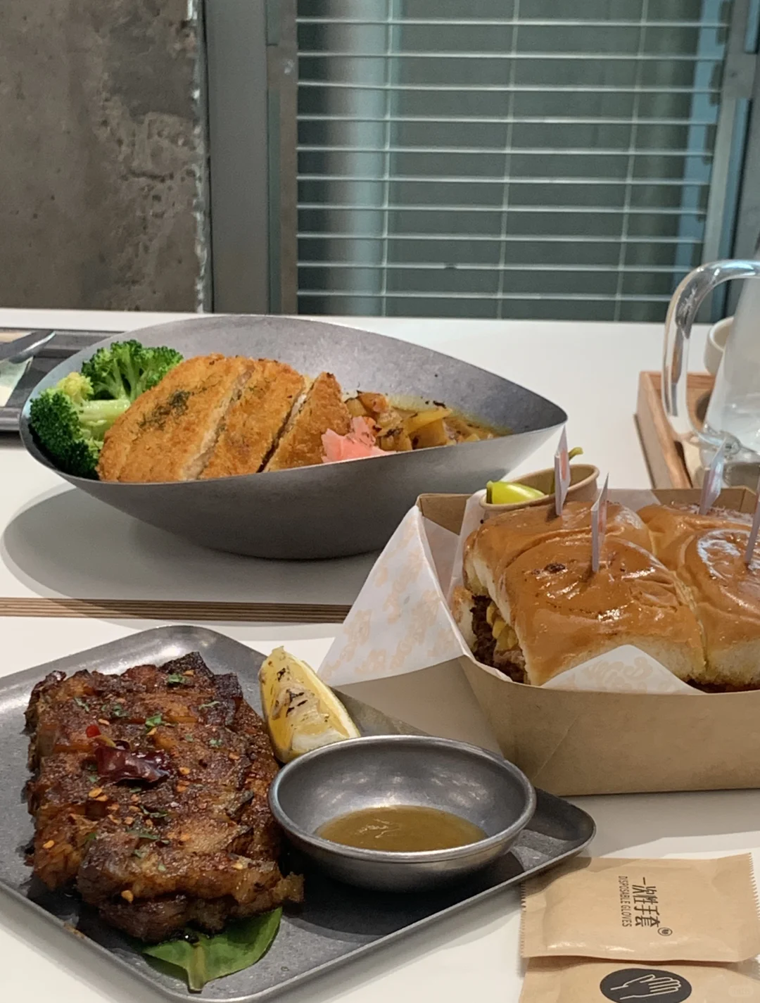 不敢相信！成都的食堂已经进化成这样了！！