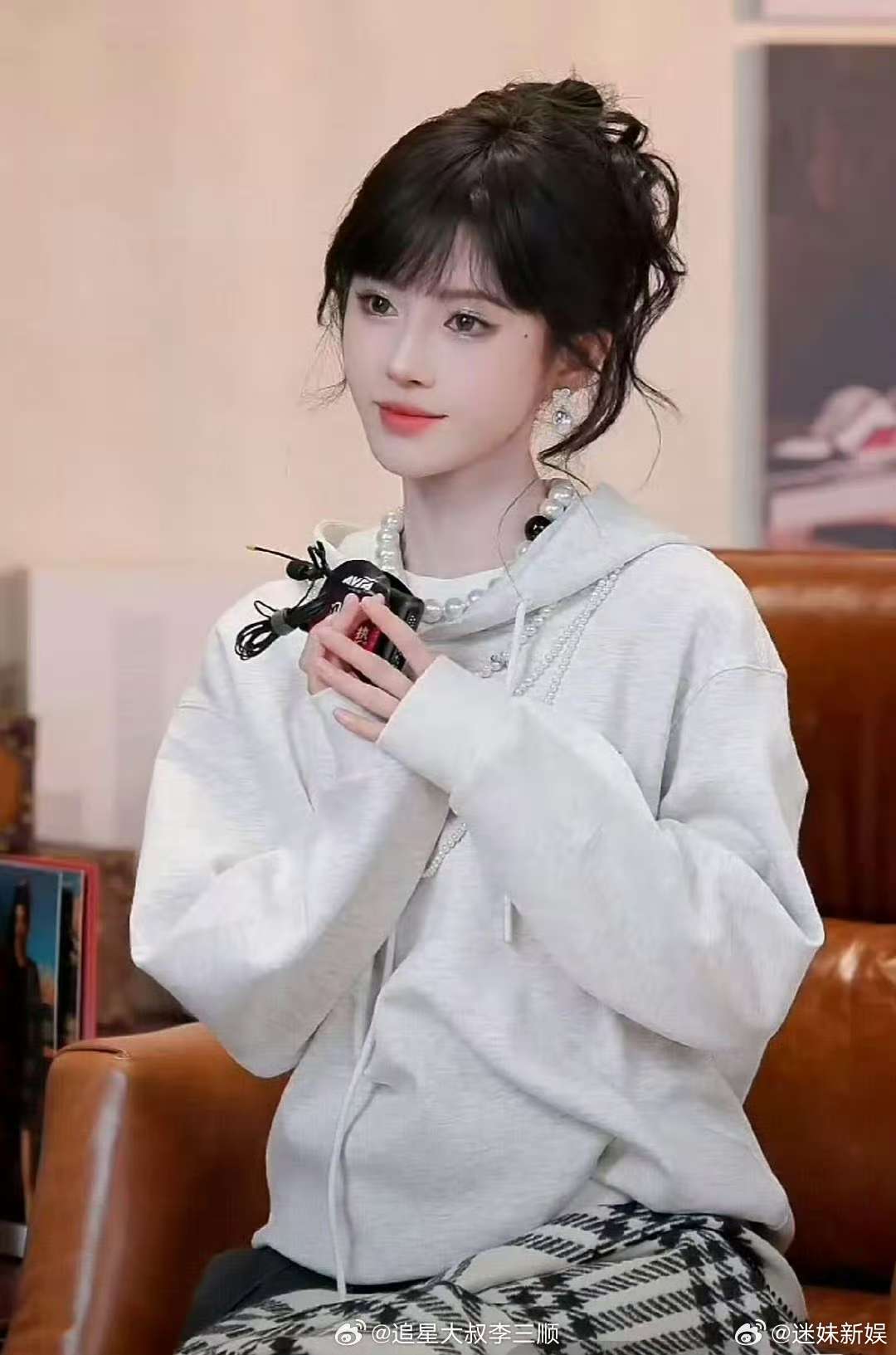鞠婧祎品牌直播生图鞠婧祎今日直播活动图鞠婧祎品牌直播生图，好看，行 ​​​