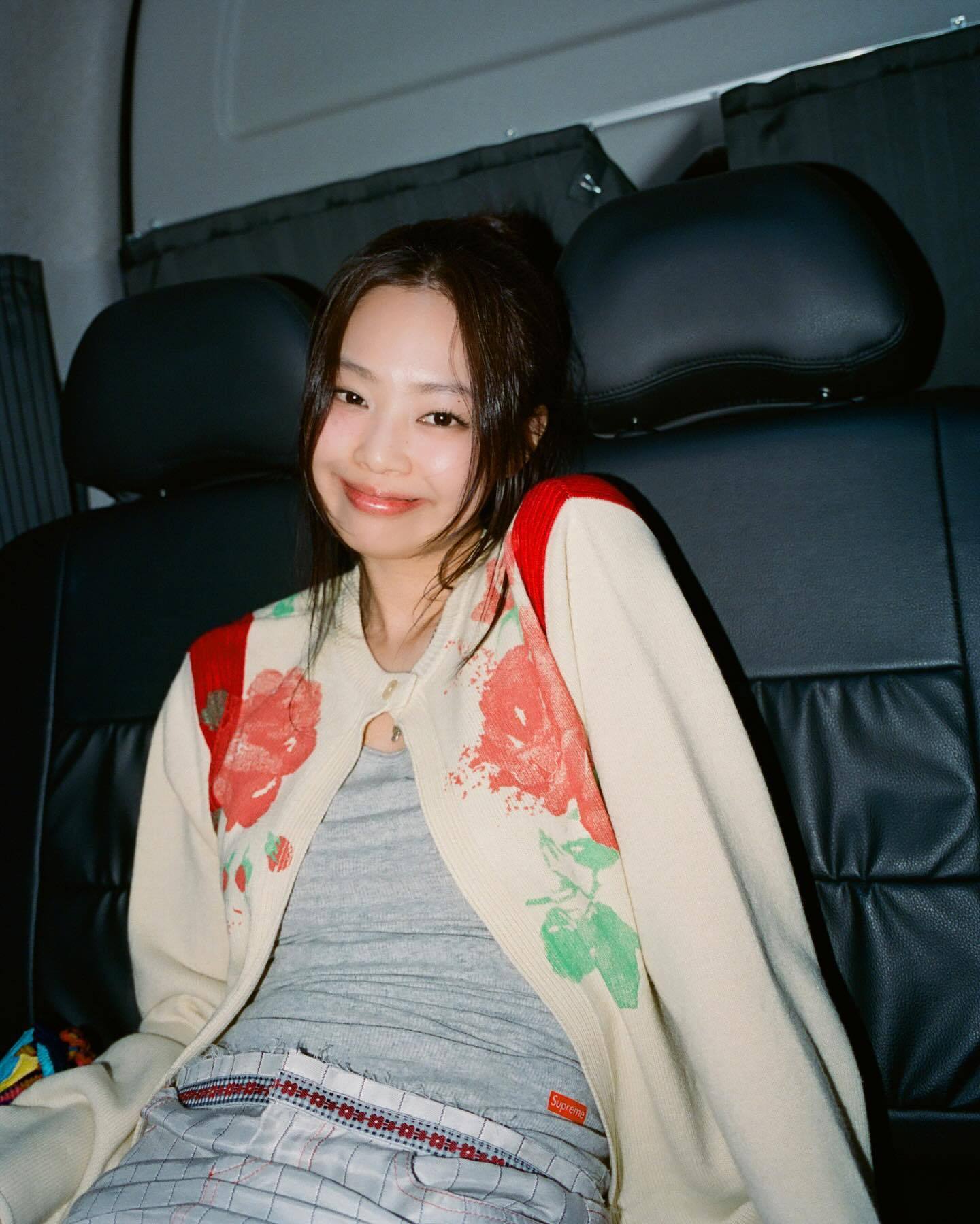 Jennie ins更新🌷 ​​​