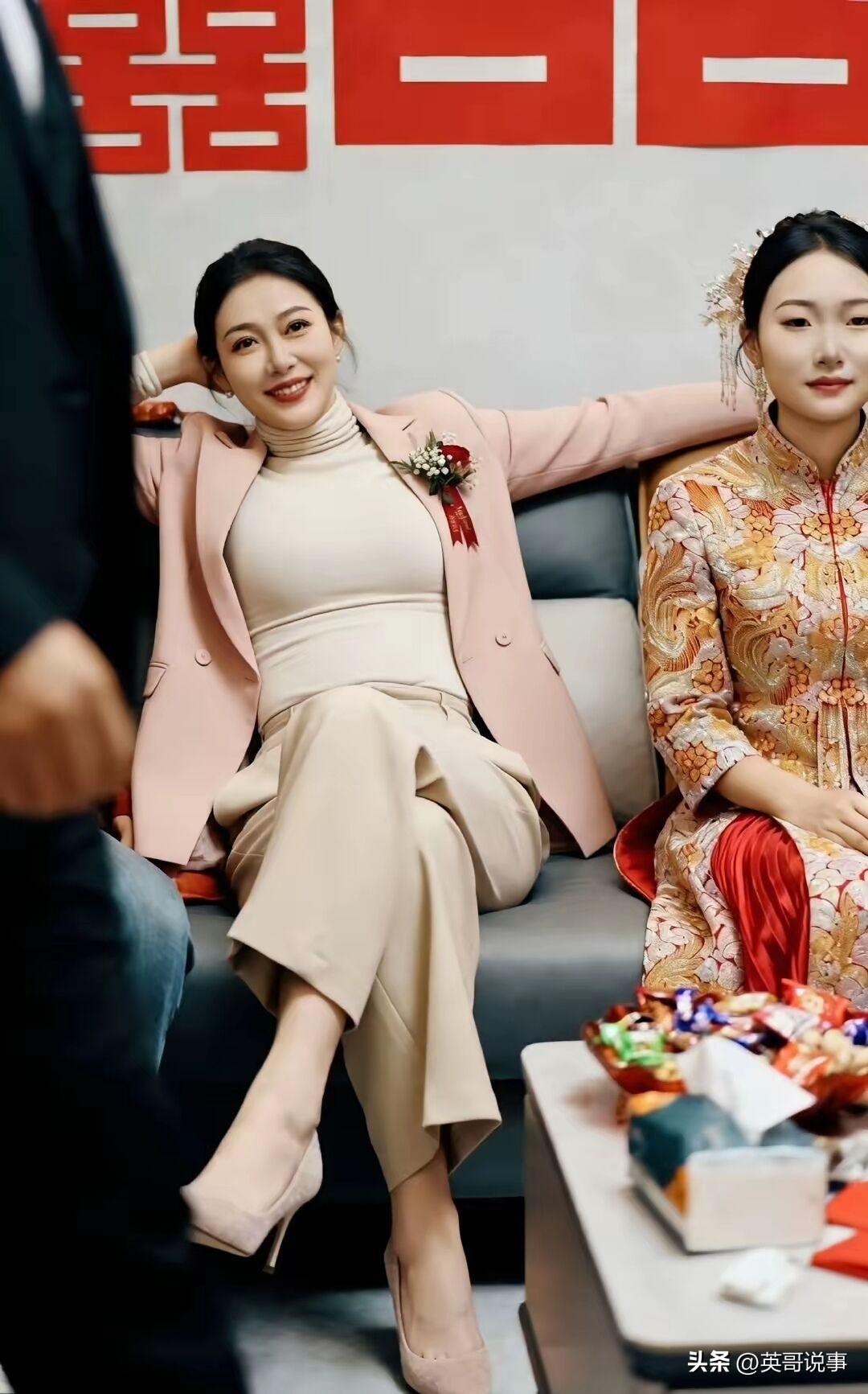 这到底是谁结婚？