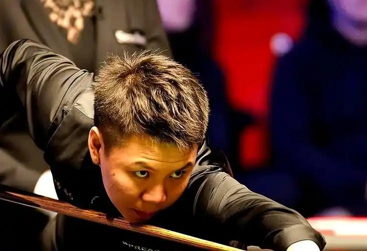 周跃龙3-1战胜博伊科，可望晋级冠军联赛八强！
 
 
北京时间7月11日晚，2