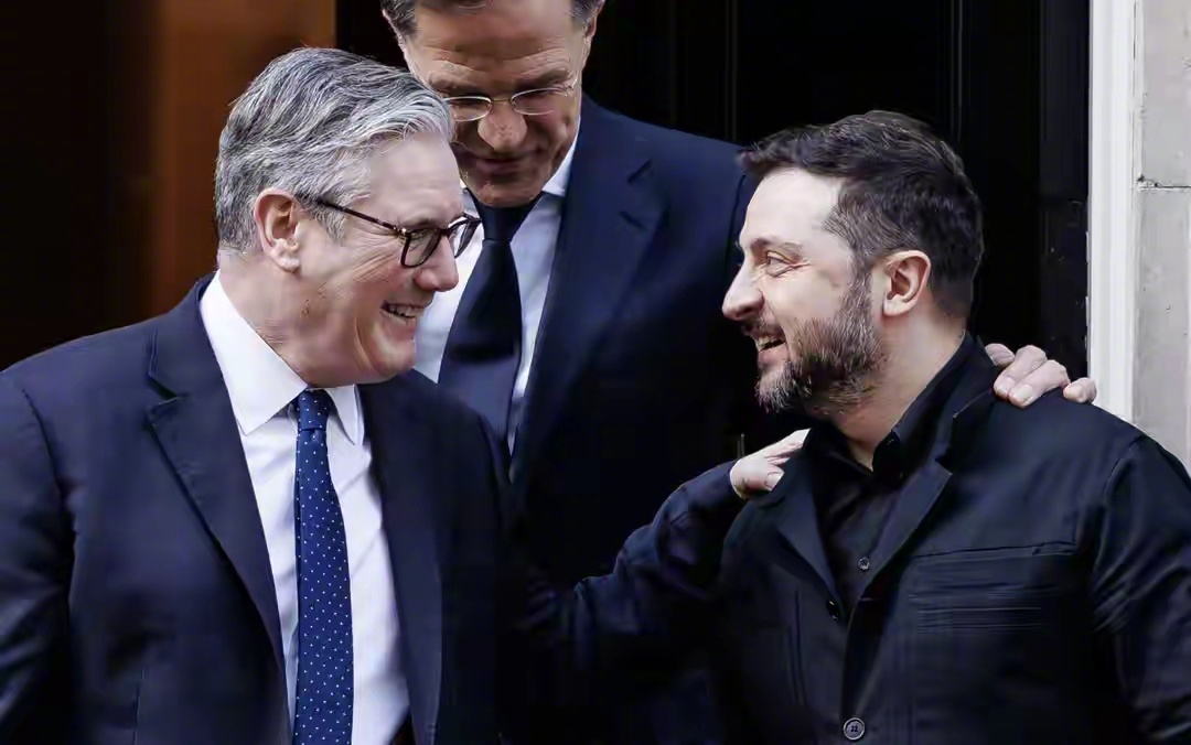 特朗普因为伊朗问题威胁退出北约，又让泽连斯基看到了加入欧盟的希望！！！泽连斯基表