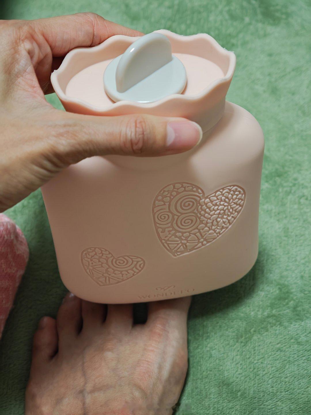 脚趾头被砸后续进展~昨天去社区医院扎了几针放血之后~虽然当场疼痛感+50％，但神