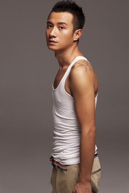 有的男人只要给他三小时，就能把陌生女人哄开房。这是新闻里的真事，究竟如何做到的？