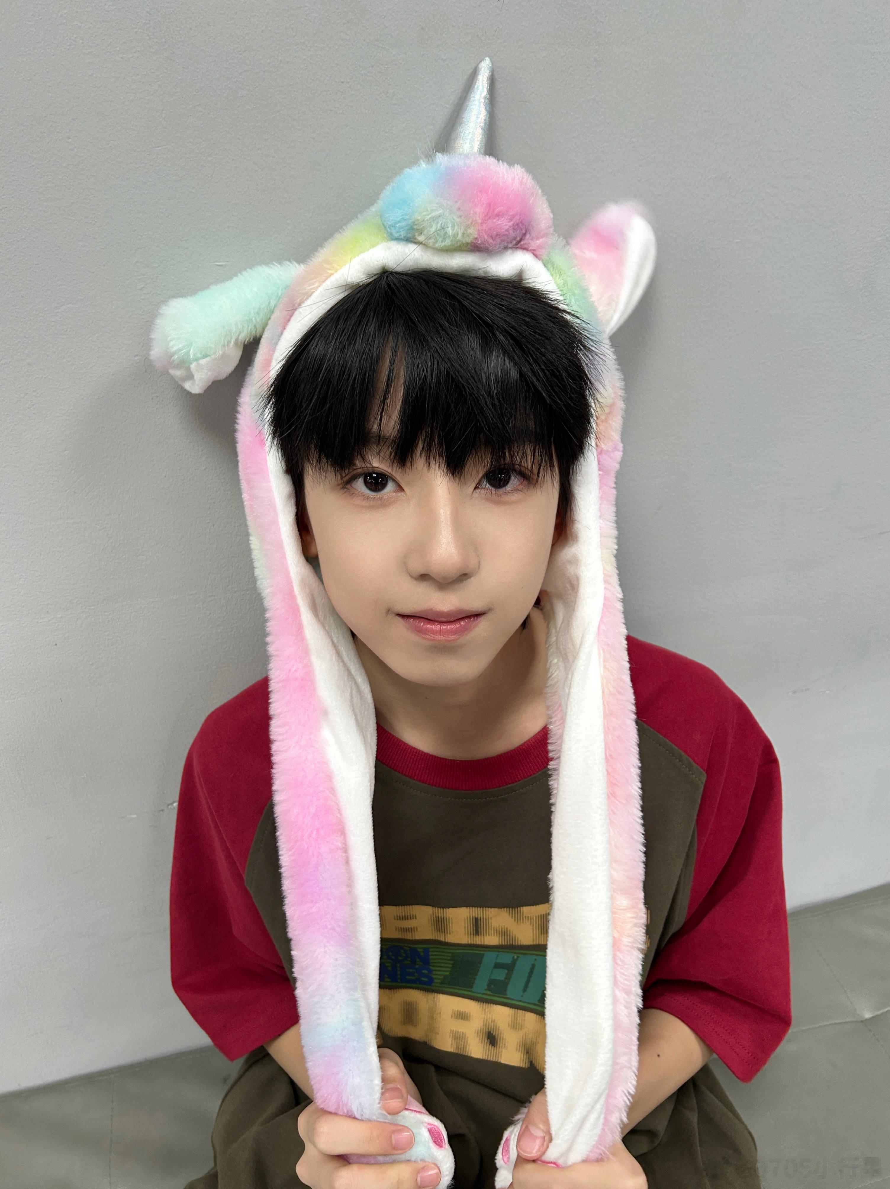 #杨博文YBW[超话]#🐏#杨博文 王牌主舞# 🐏 #杨博文 四代第一主舞#