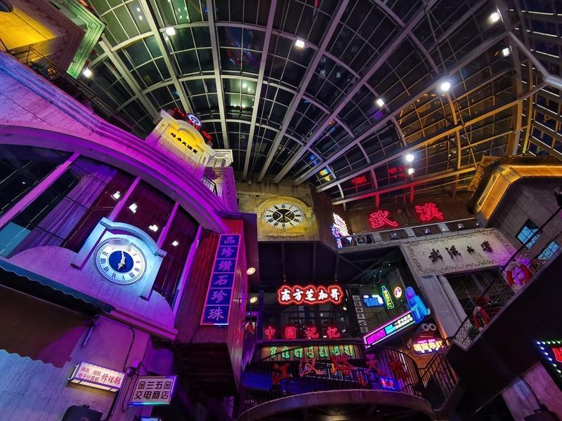 看到“一碟花生米”这个上联，我脑袋里瞬间就开始琢磨下联。这上联简单却有生活气息，