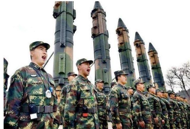中巴关系，比越南还危险！中国在巴基斯坦投了数百亿美元，修了瓜达尔港，铺了中巴经济