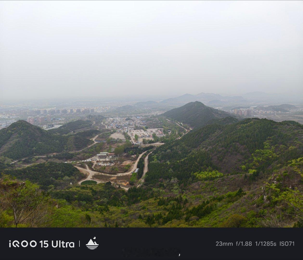 iqooiqoo15 ultra 当一款手机以“性能Ultra”为名时，人们往往
