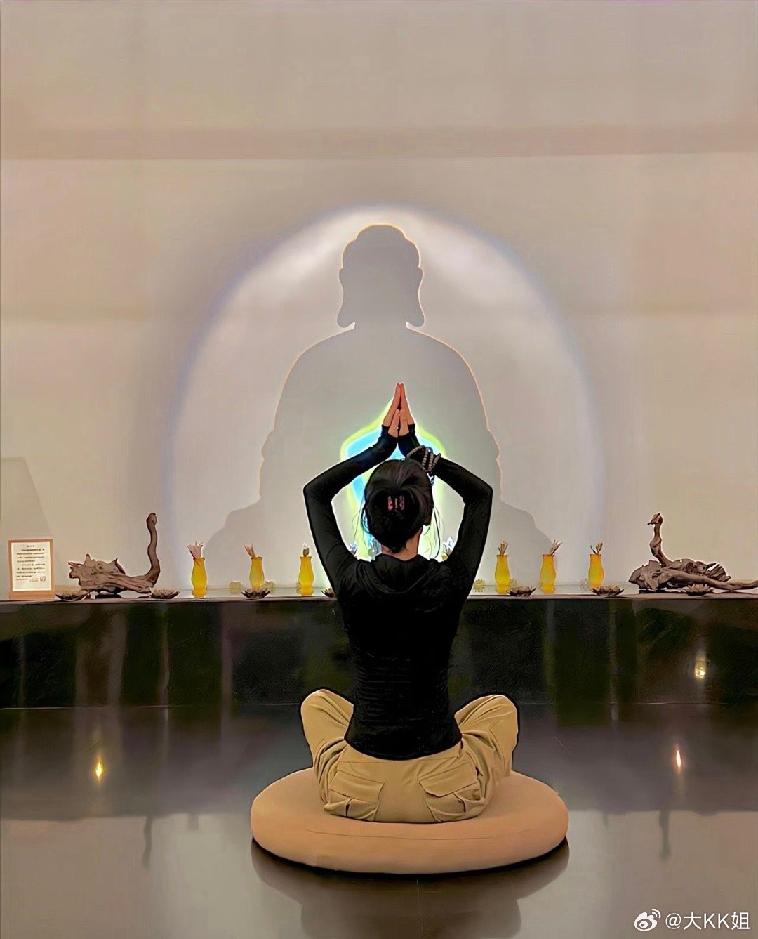 3月24日早间财经要闻一、个股公告• 北京科锐：中标5.76亿元光伏逆变器框架招