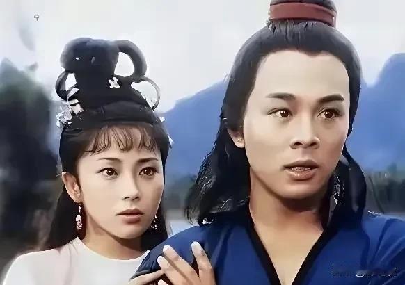 都说男人有钱就变坏，女人变坏就有钱，老祖宗说两人必须门当户对才能百年好合。

而