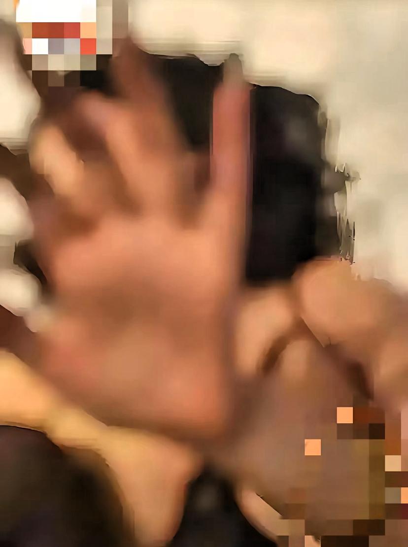 响水金店这事儿，
拍视频传播的人真该反省！

好好的日子，为啥非要把别人的隐私当