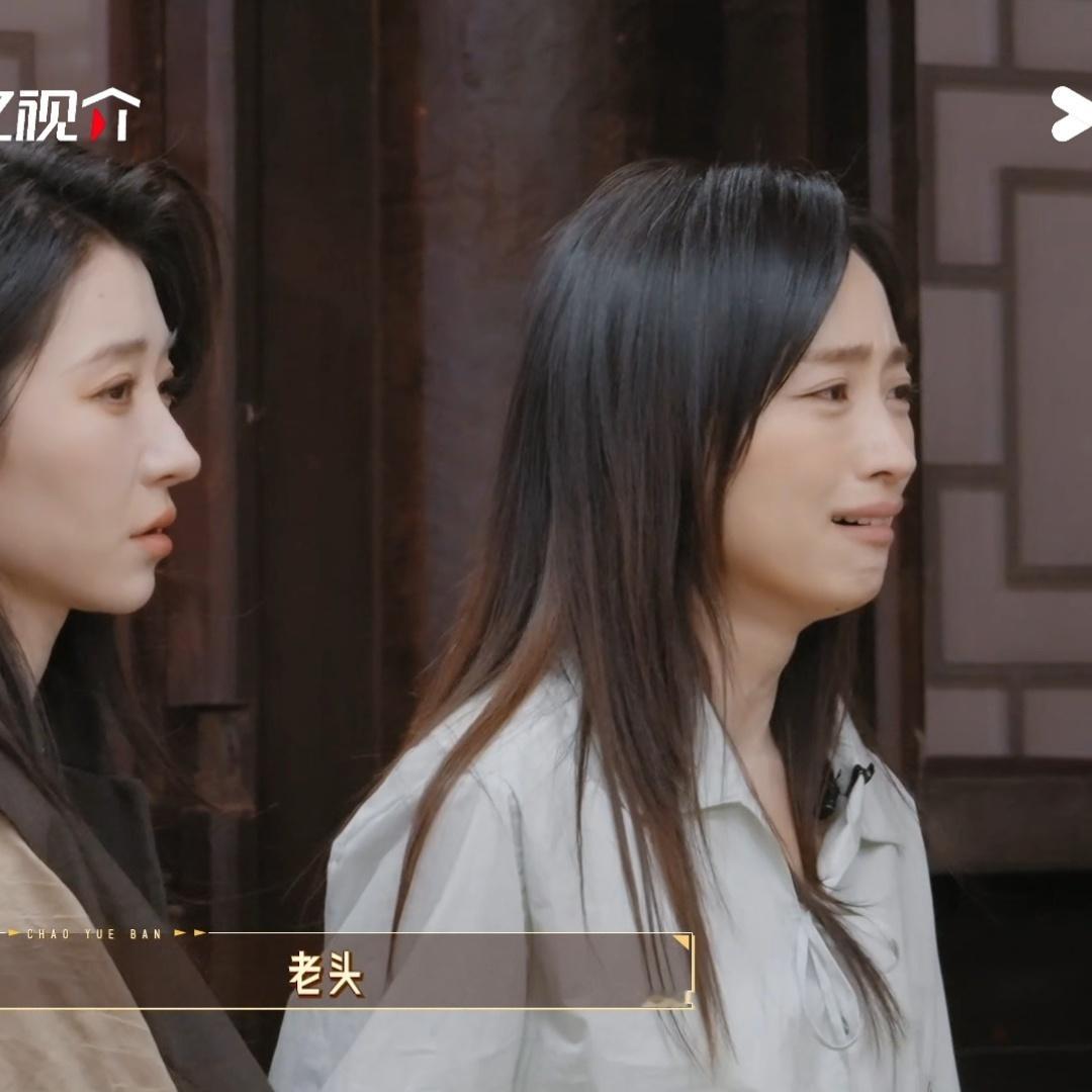 有人质疑黄婷婷假哭，我只想说：就算是假的，我也被哭到了。演绝症前女友时眼里有泪光