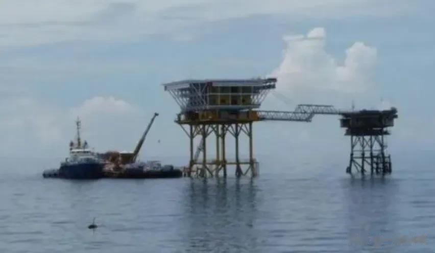 南海又有巨变！30口“大锅”现身海面，美：中国在做未来战略布局

随着社会的快速