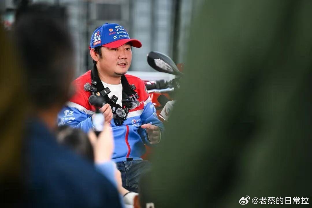 浙创投为张雪机车投资9000万 为这家国产机车品牌注入强劲资本动力。张雪机车凭借