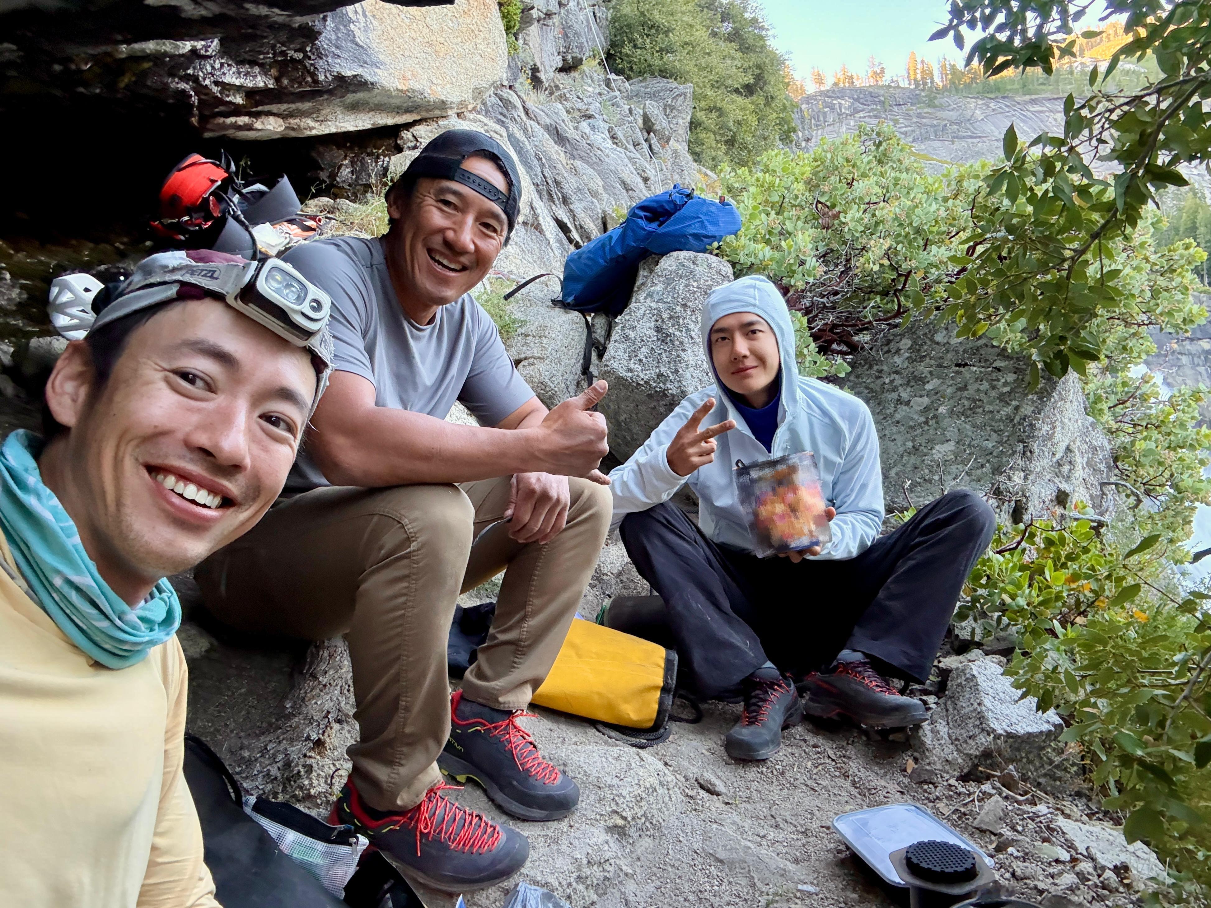 人怎么可以萌成这样。。。探索新境2王一博