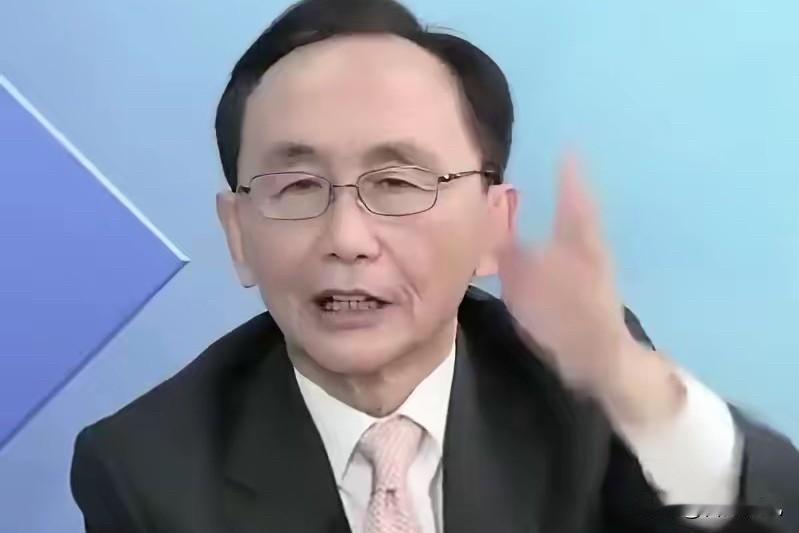 别扯那臭氧层的了，净拿民调自个儿哄自个儿玩呢！
吴子嘉那话说得在理儿，啥内参民调