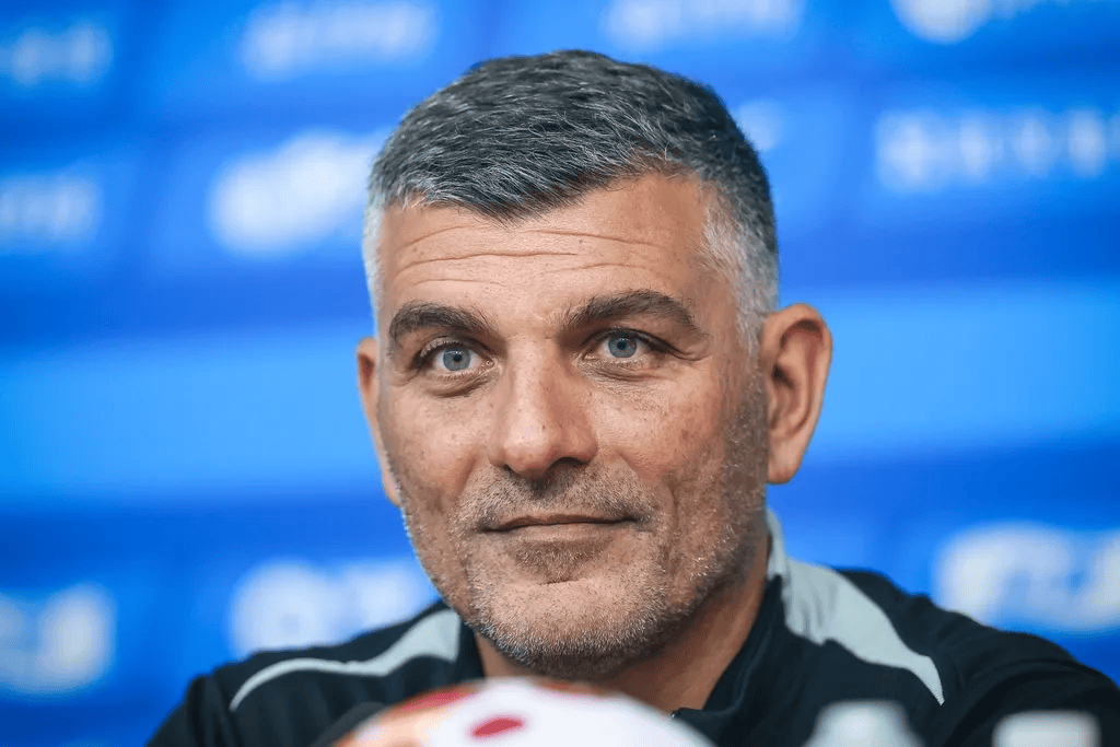 约翰：球队在防守端还不错，只是最后十分钟武汉有机会