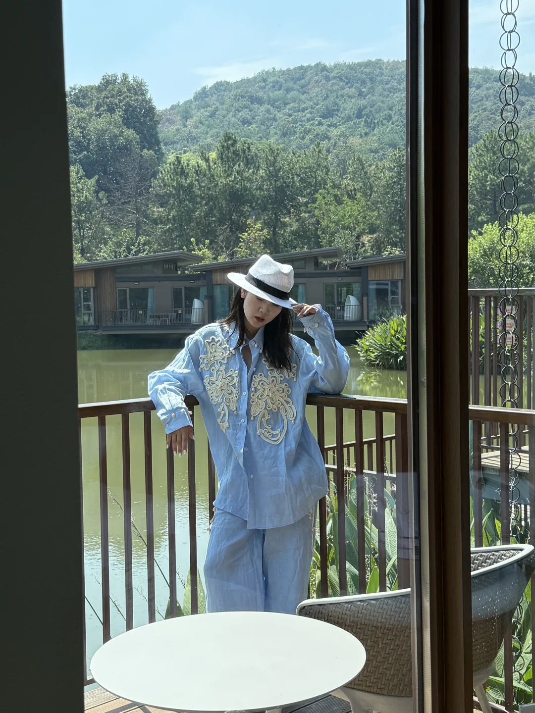 爱度假的每一刻 因为是给自己充电 走进大自然中 拥抱阳光 蓄满能量 才...