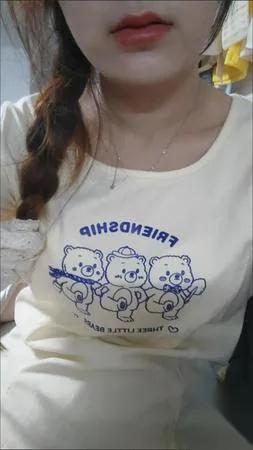 俩邻居打了几十年

最后便宜了外人

还是个想空手套白狼的主？

刚刷到条离谱消