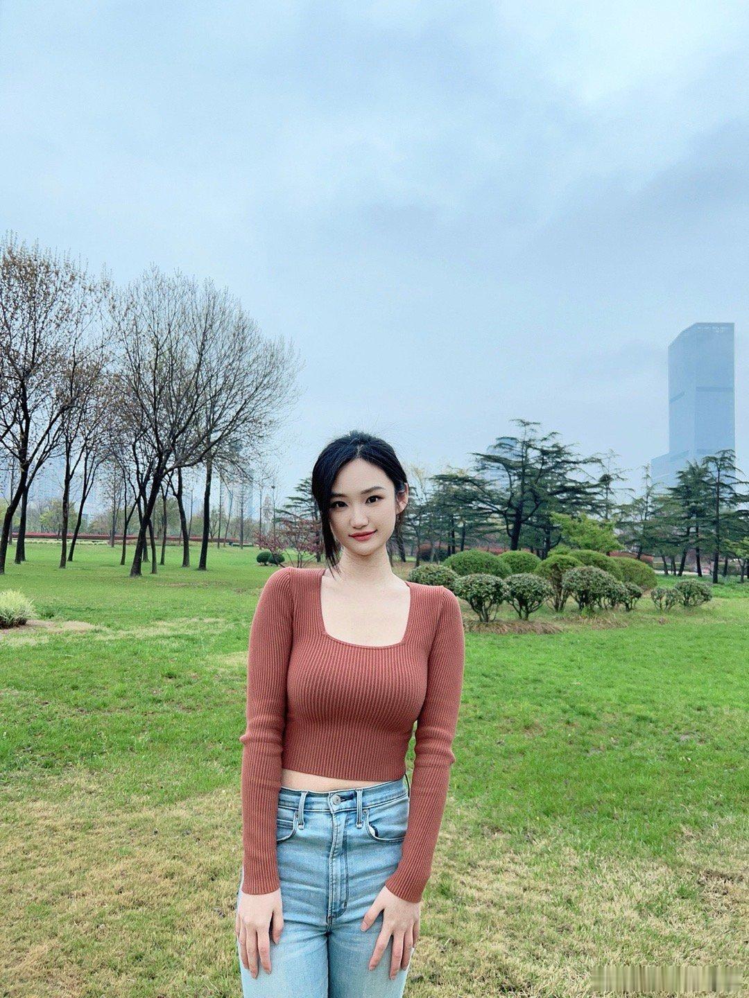 哈哈哈哈，略显做作🥝 ​​​