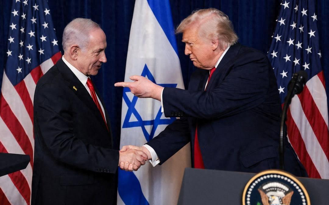 谁在贩卖战争？美以伊炮火背后不是正义，是利益收割！

美国军工复合体疯狂造势，空