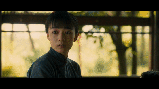 八千里路云和月为了一个动图看了一部剧第3集8分18秒韩小月和孟万福相聚又离别，乱