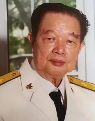 中国不开第一枪！金一南教授说过：“如果不是1988年陈伟文将军果断亮剑，击沉越军