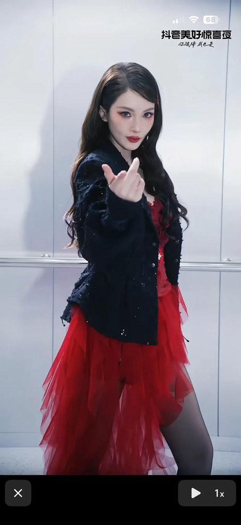 金晨的这个妆容真的好看吗？ 