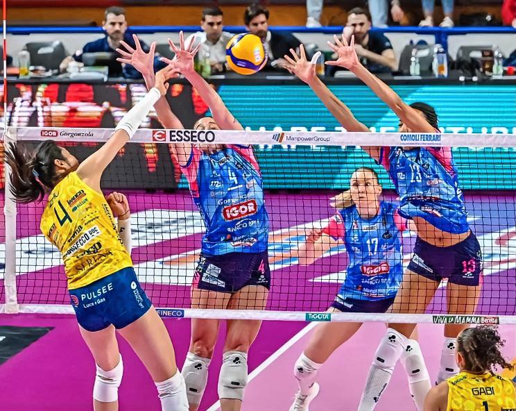 搬好小板凳坐等朱婷登场！！
…
2025-2026赛季意甲女排联赛季后赛半决赛的