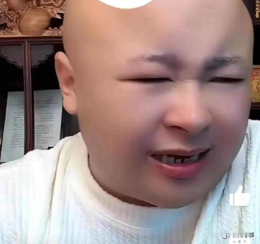 老狗讲述驴家刘流在通辽因为一个女主播被社会大哥暴揍事件。

        那时