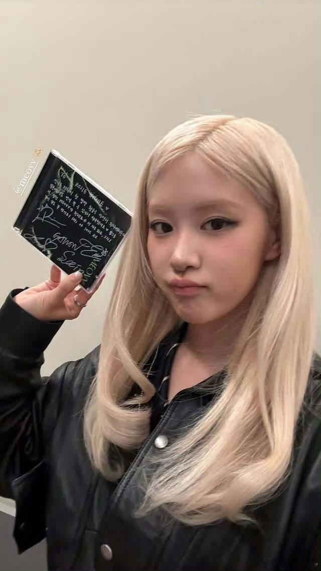 BLACKPINK5月完整体回归 只期待这个唯一主唱朴彩英[来] 