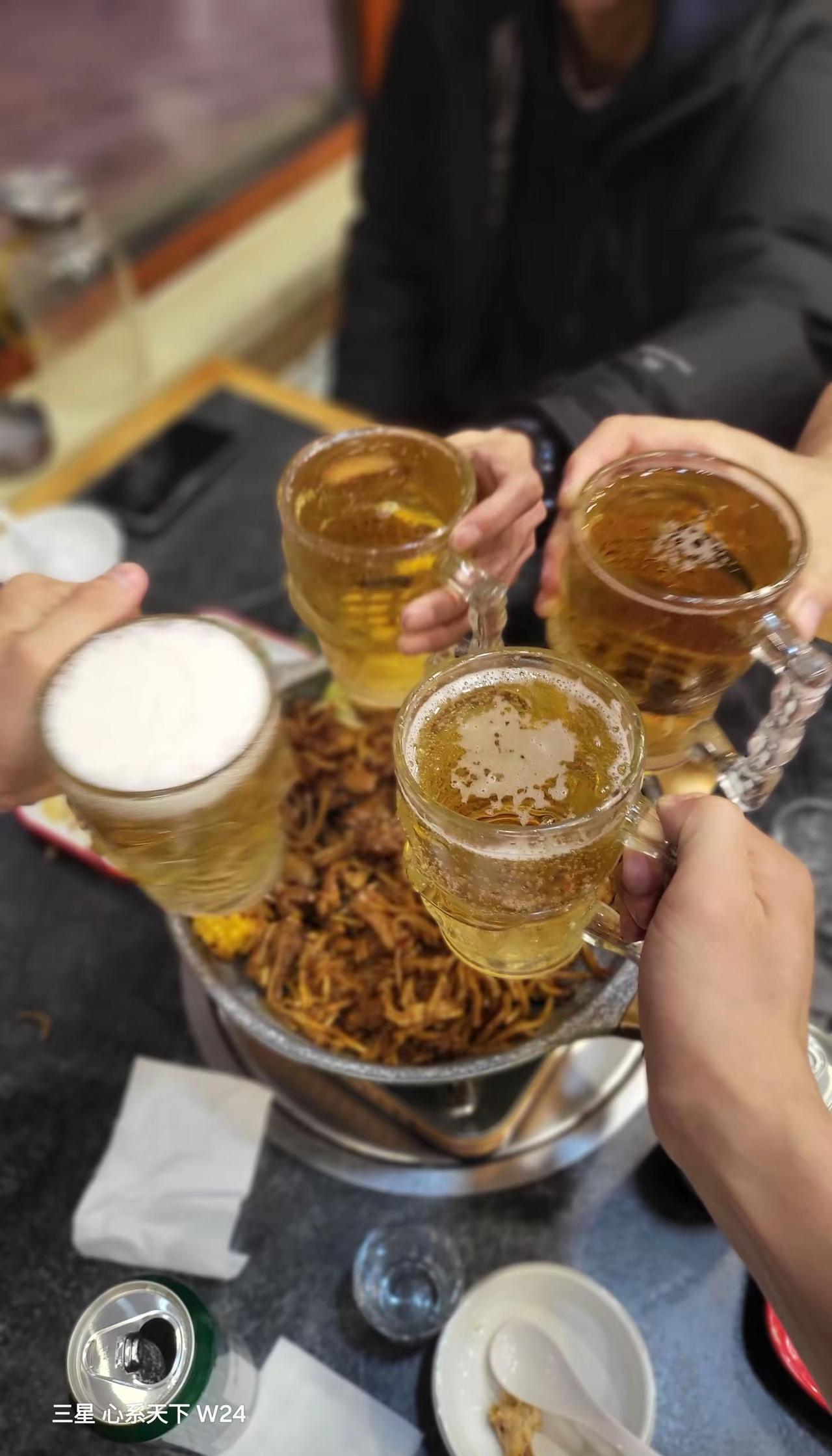 祝贺中国队。有惊无险旋一个