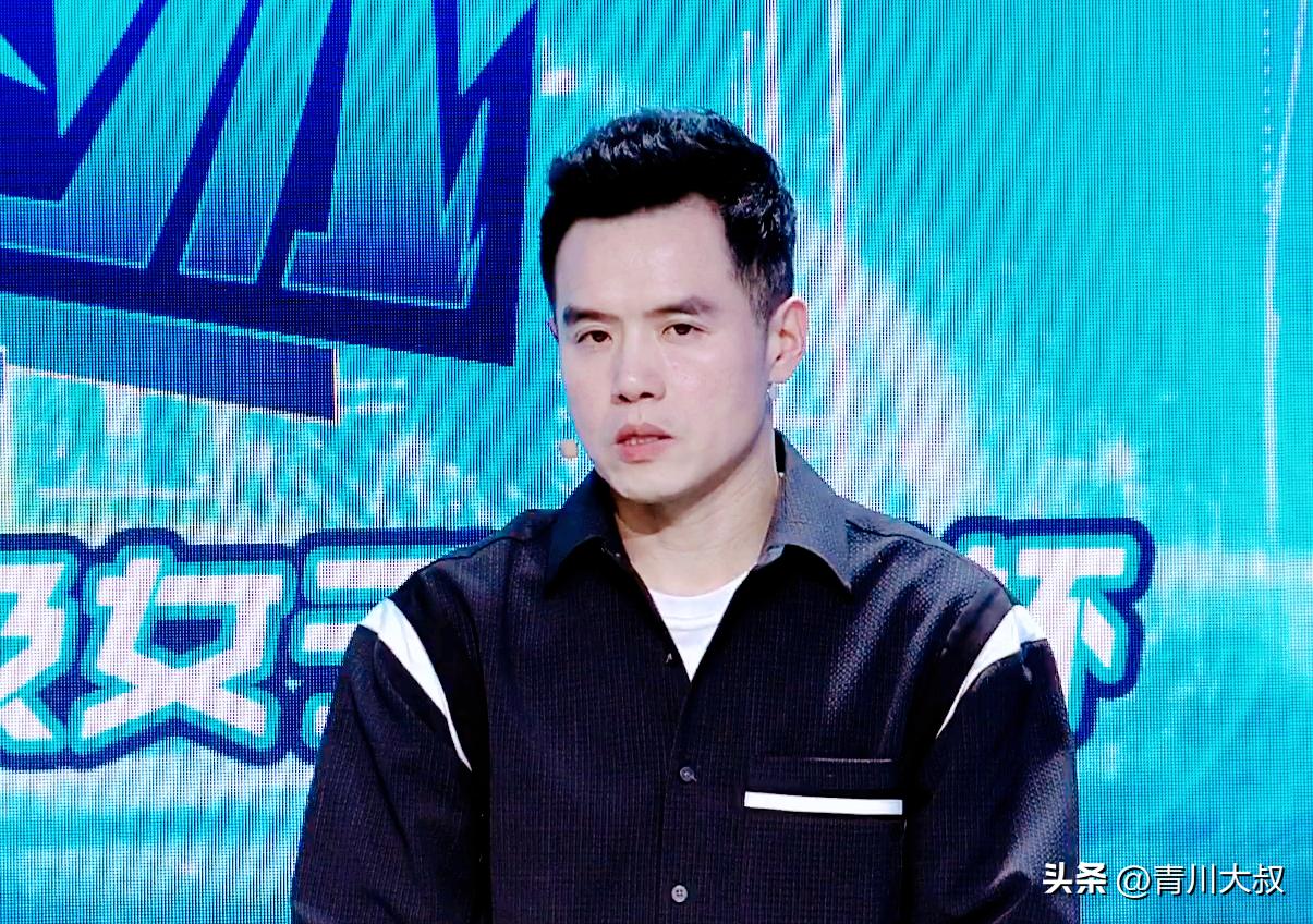 梁靖崑在2:0领先的局面下，为何输了？刘国正一句话说透了！

刘国正说：
今天梁