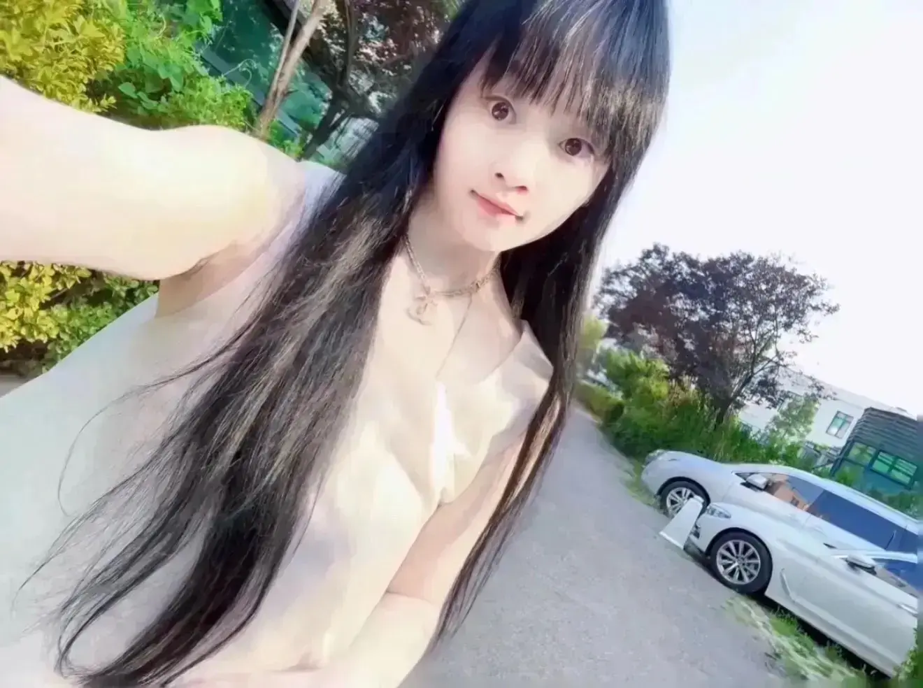 心脏又不在中间 对我偏心点怎么了