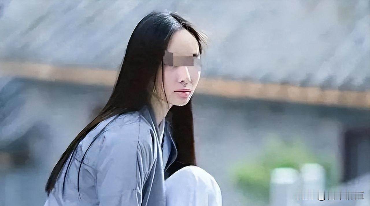 美女道士被徒弟举报，深山道观暗藏玄机，她到底骗了谁？
就在上周，安徽一个叫胡千慧
