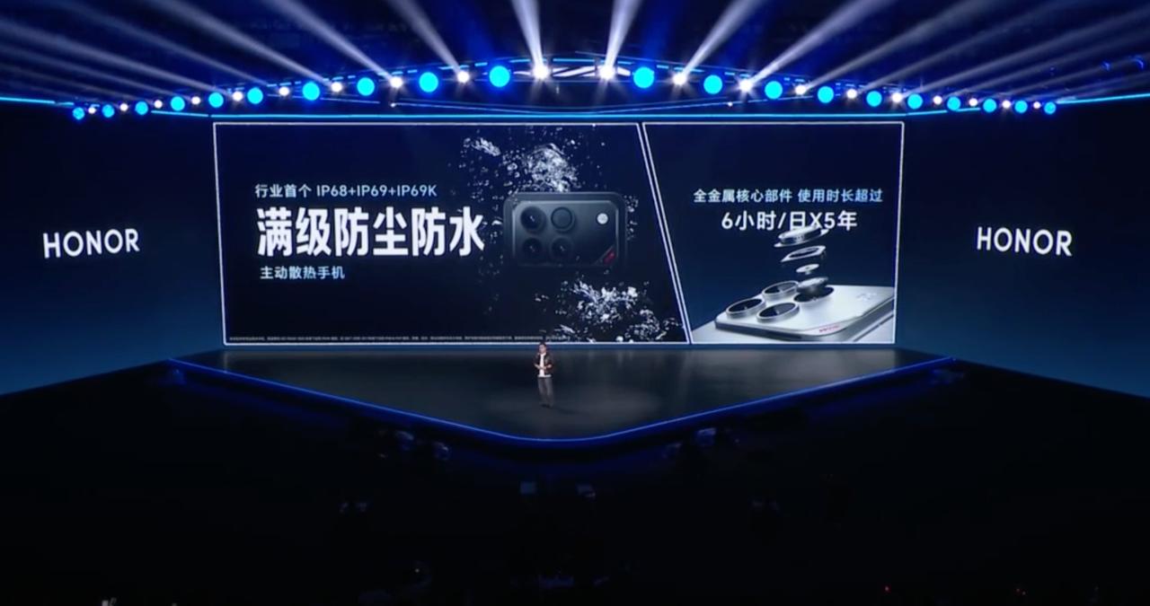 荣耀真的周到，基本是解决了手机加风扇的所有问题。
不挡手，不堵风口，不影响防水，