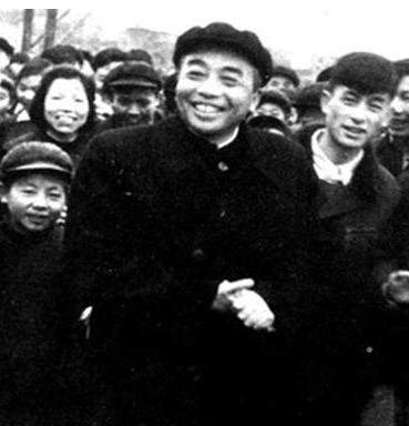陈云曾言：“如果党内多几个像彭德怀这样的人，或许后面的事情就不会发生了！”195