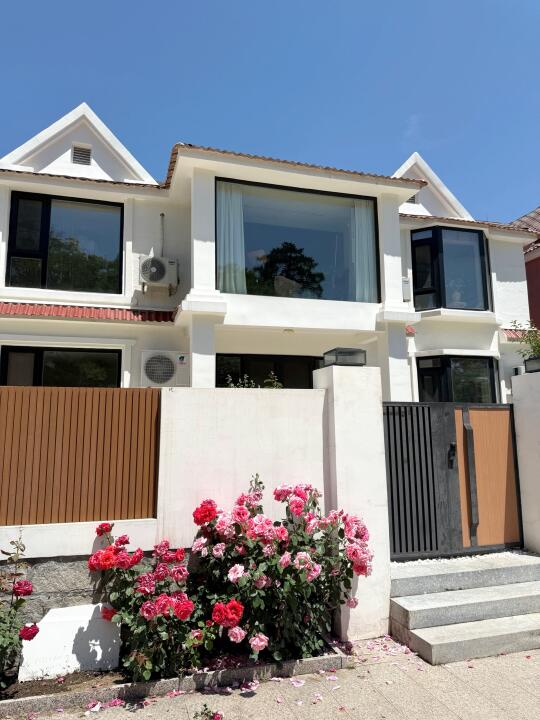 这么好看的房子，亏了50W，要卖吗？