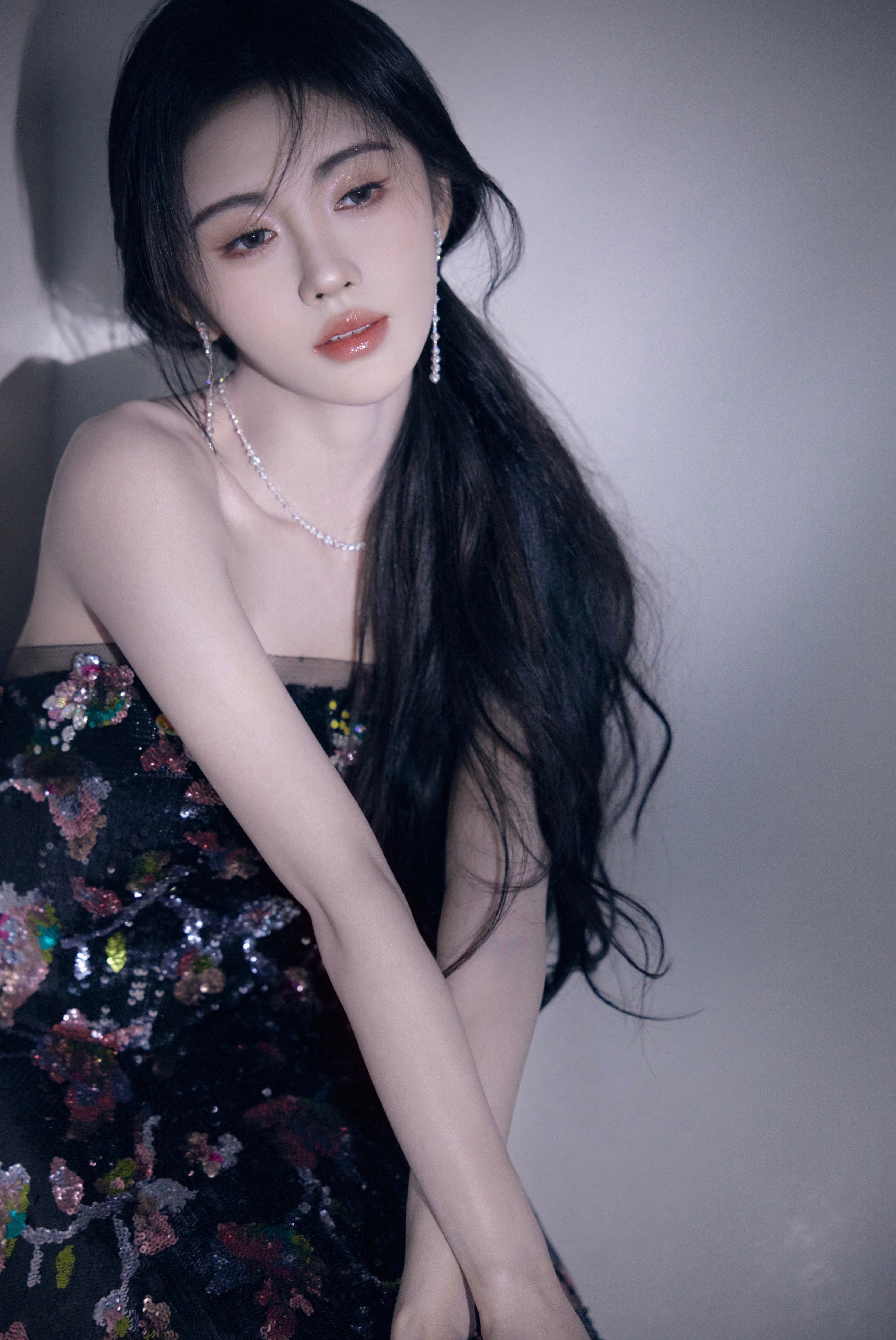 👠鞠婧祎就凭小鞠这么刚，我现在都相信她鞠婧祎工作室称丝芭扼杀艺人事业线鞠婧祎已