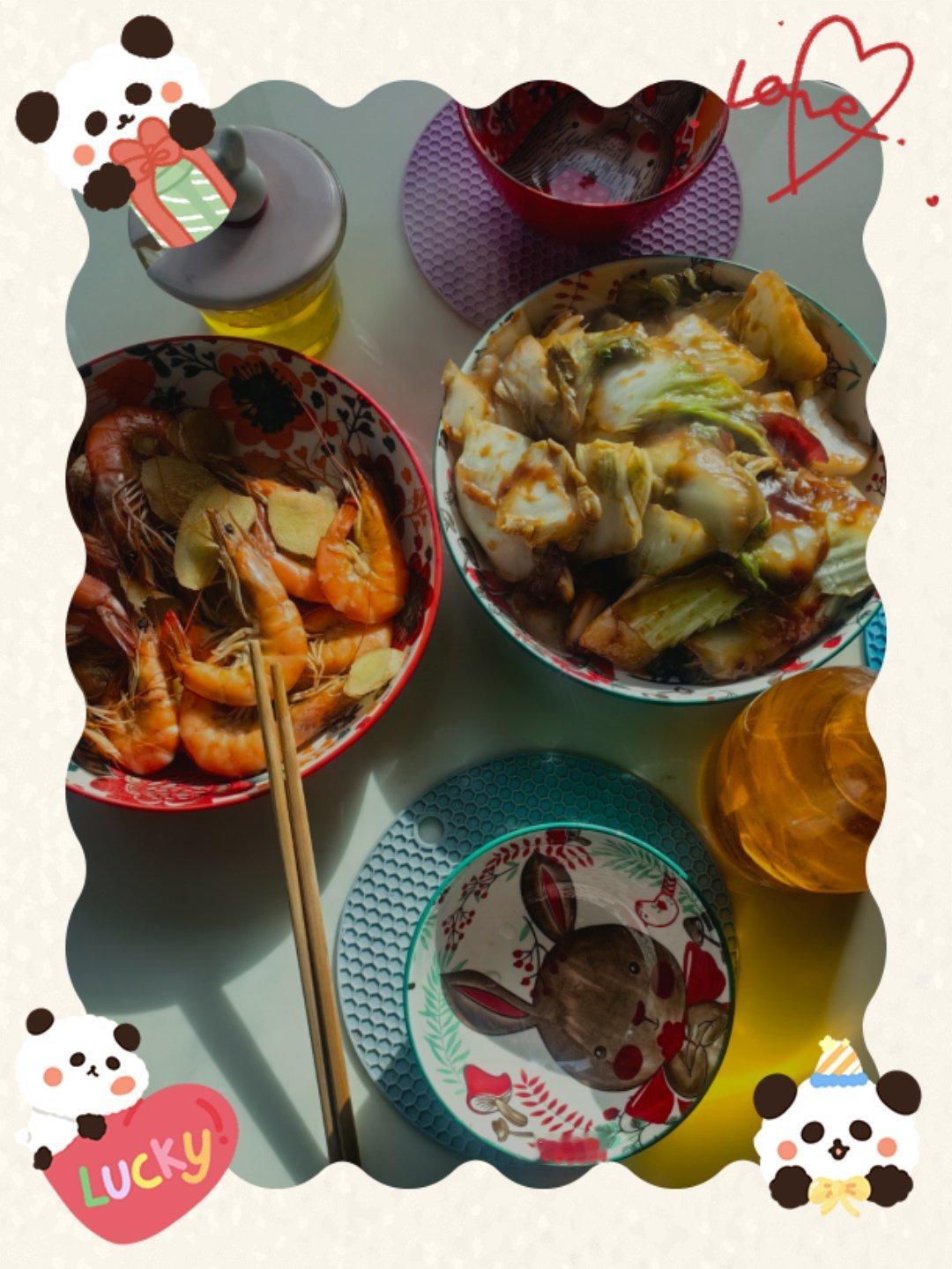 *碎碎念*那天吃完牛油火锅，把锅底儿直接倒厨房水池里了，今儿发现堵了，赶紧用白醋