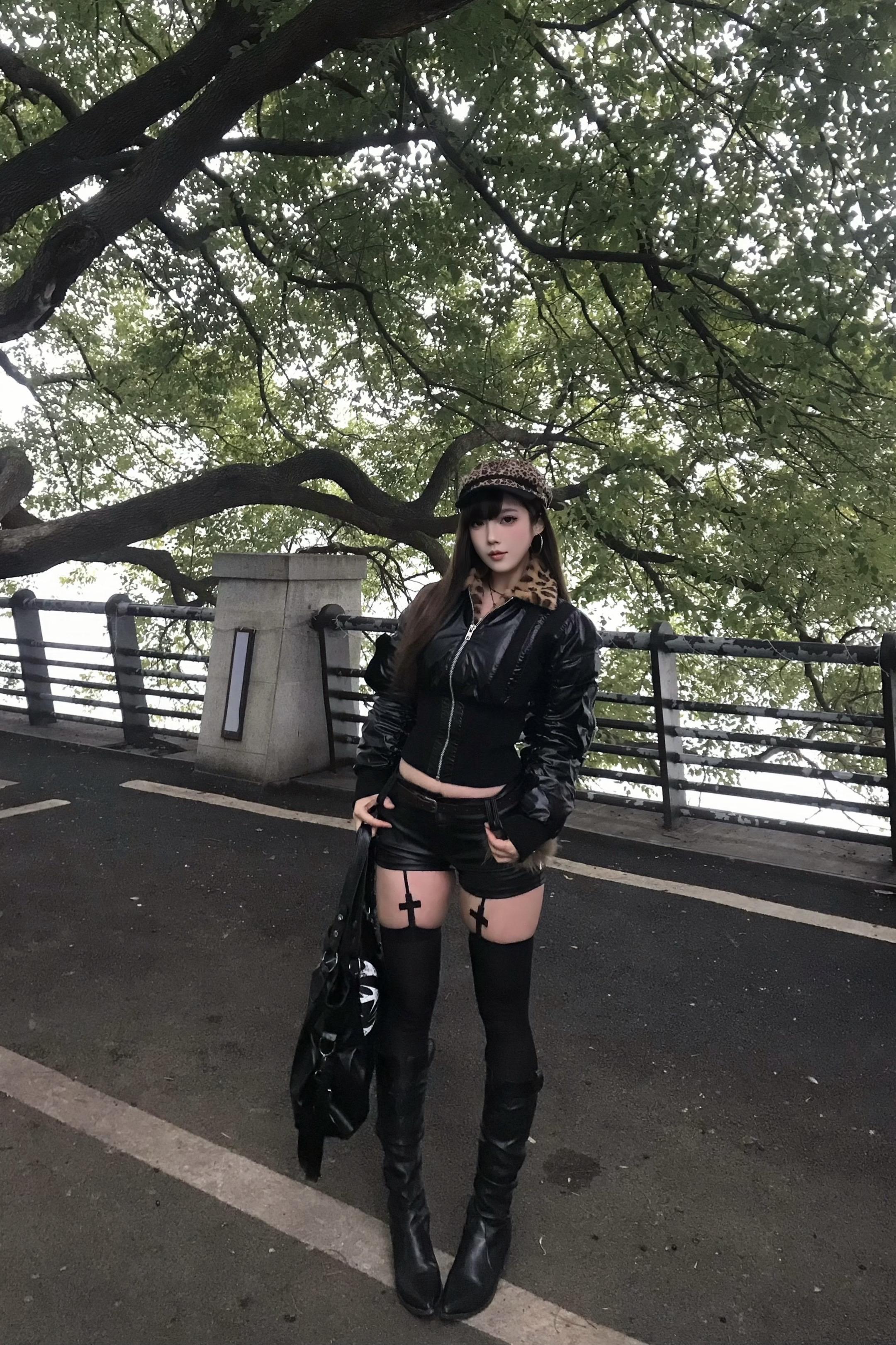 我希望你以后遇见的人值得你错过我