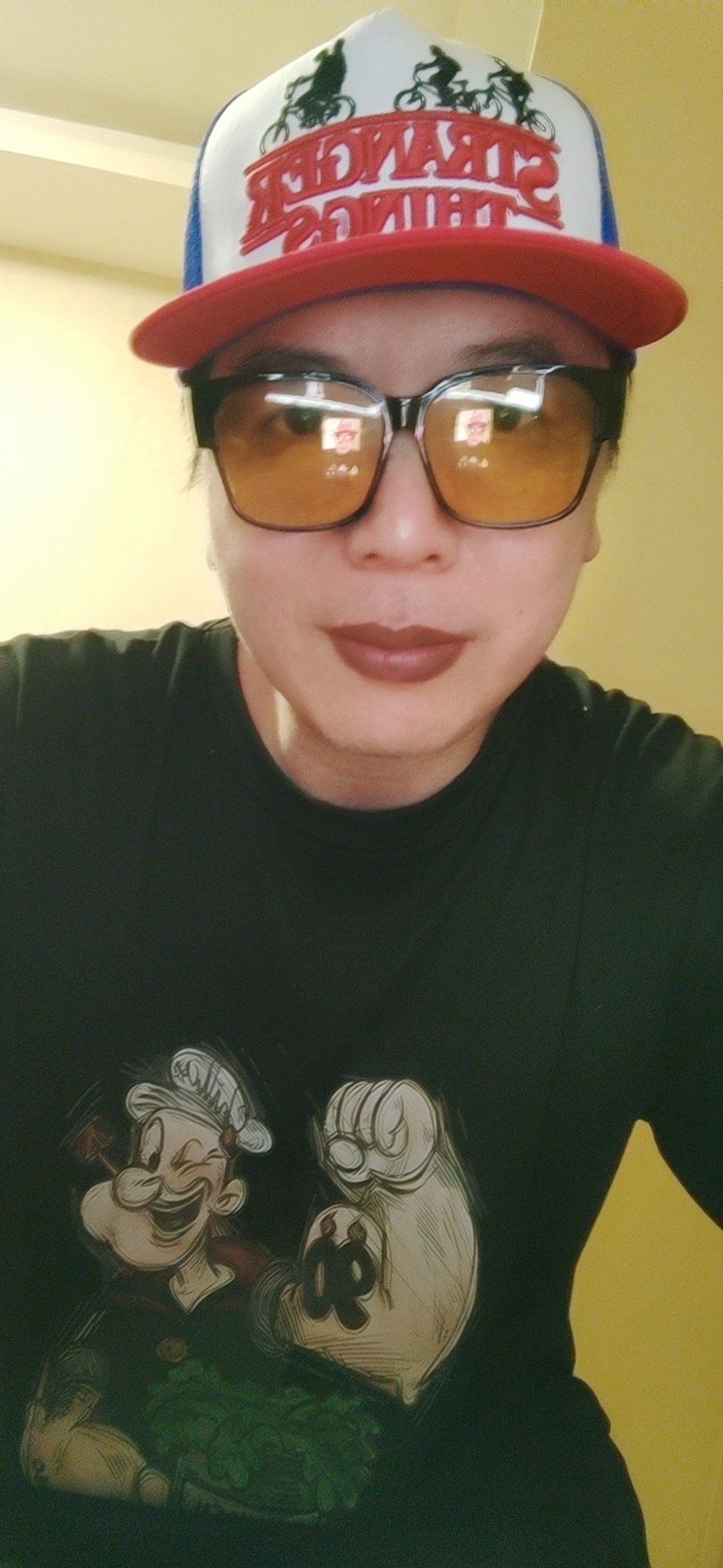 春天风光美好，花开分外妖娆多少恩恩怨怨，把它忘掉冬天雪花飘飘，银装素裹美妙再大风