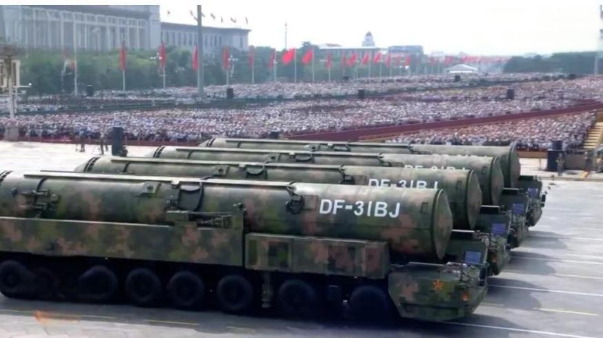 台湾问题对国际局势影响深远。西方妄图把俄乌冲突和台湾问题挂钩，英国前国防部长甚至