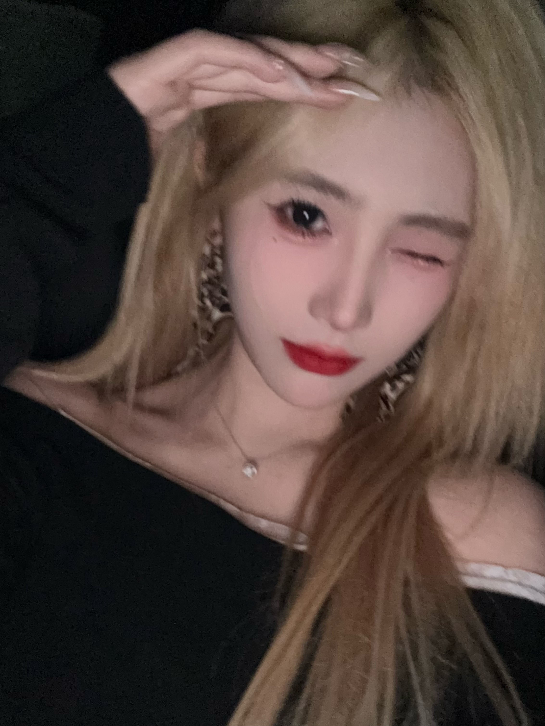 在车上拍照挺好看的 就是太晕了😵‍💫 ​​​