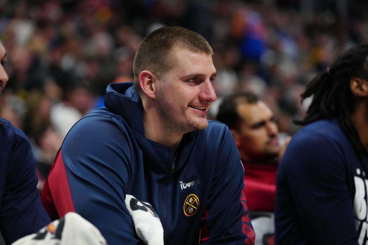 MVP到手了？约基奇继续领跑MVP榜单！
NBA官方公布了最后一期常规赛MVP榜