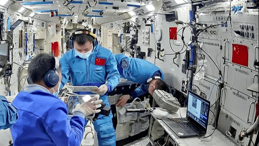 中国完成首次地月双向高速激光通信，刷新深空通信技术里程碑
近日，中国成功完成地月